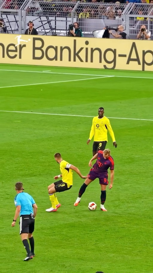 The master of every craft 🪄

#Bundesliga | #Supercup | @HarryKane