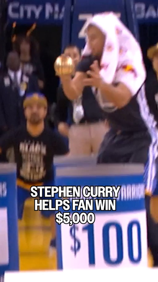 Thinking about the time Dub Nation got the ultimate fan assist from Stephen 🤩
