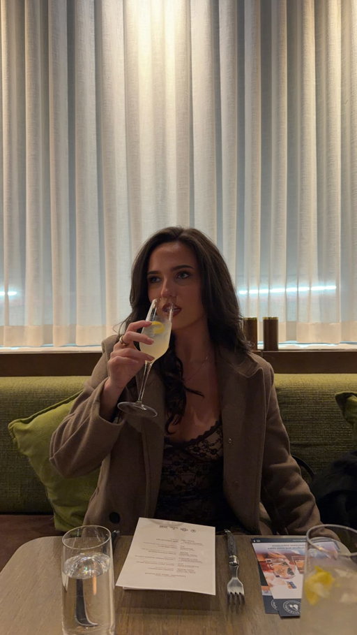 If your visiting Melbourne city soon, save this video & go stay at the @sheratonmelbourne 🌃✨💗🫶🏼 I wish I could go back 🥹

-
-
-
-
-
-
-
-
-
-
#melbournereccomendations #melbournehotels #sheratonmelbourne #melbournefinds #staycay