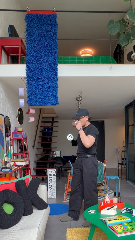 The color & the detail is exquisite 🥰💙❤️ well done @akanksha.sharma @ikea truly an art piece ✨ #ikeakonstrunda #homedecorlovers #homedecor #eclectic #dopamine