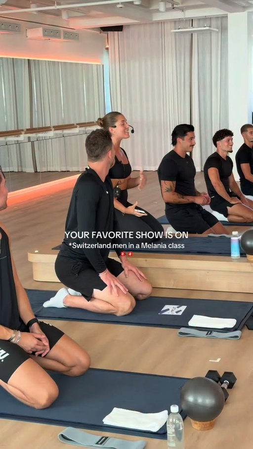 Grab your popcorn the boys are back but this time SWITZERLAND EDITION! @abaohaus 

#fitnessinstructor #matworkout #boysvsgirls #sculpt #intenseworkout