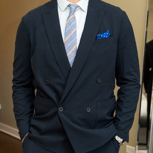 One of my go to suits for the warmer weather is an unlined, unconstructed, easy to wear suit that moves with me. It’s a great way to wear a suit without feeling overdressed.