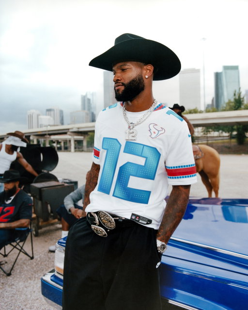 By the H. For the H. 

Built for the Bold. Tile by Tile. 

The Houston Texans Rivalries jersey will be available 9.1 on Nike.com