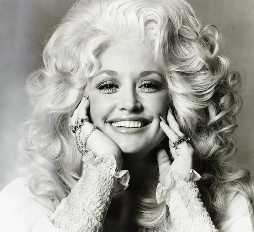 Rocky Top will never be the same. 🧡

Dolly, a true Tennessee icon whose music, heart, and legacy touched generations of Volunteers. Forever a part of Rocky Top. 🤍🍊🦋