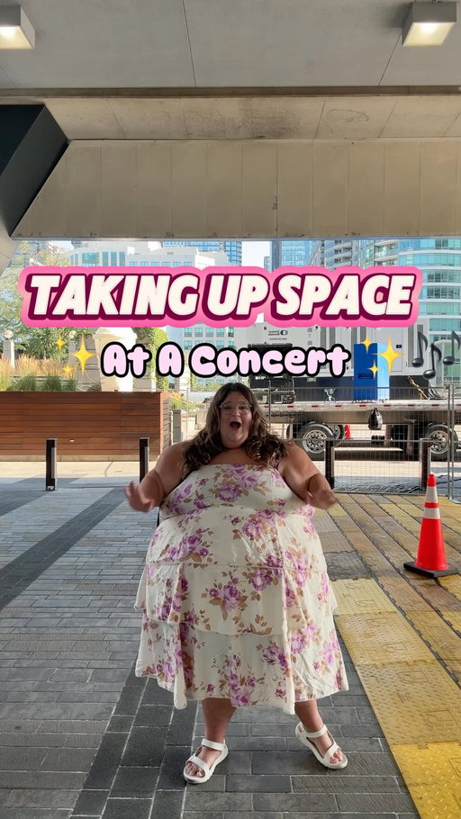 Besties we’re taking up space at a concert 💕🎶✨
