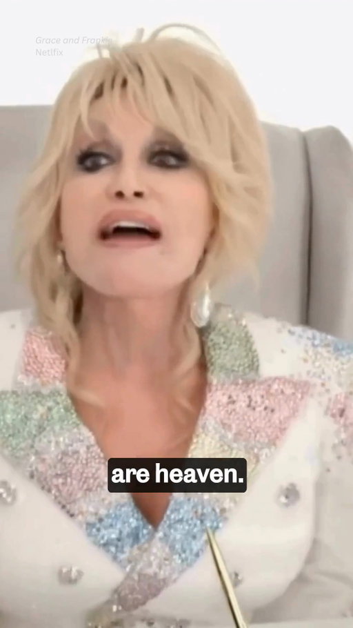We always knew Dolly Parton was heavenly. ✨ So, naturally, her 2022 cameo as an actual angel named Agnes on 'Grace and Frankie' alongside her '9 to 5' costars Jane Fonda and Lily Tomlin was nothing short of divine. 

🎥: Netflix
#DollyParton #JaneFonda #LilyTomlin