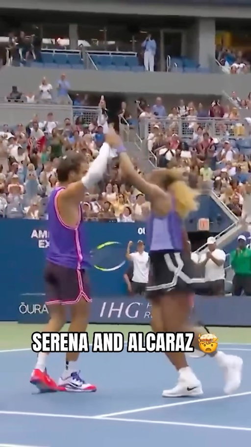 Absolute BRILLIANCE on display from Serena Williams and Carlos Alcaraz 👏

(via @usopen)