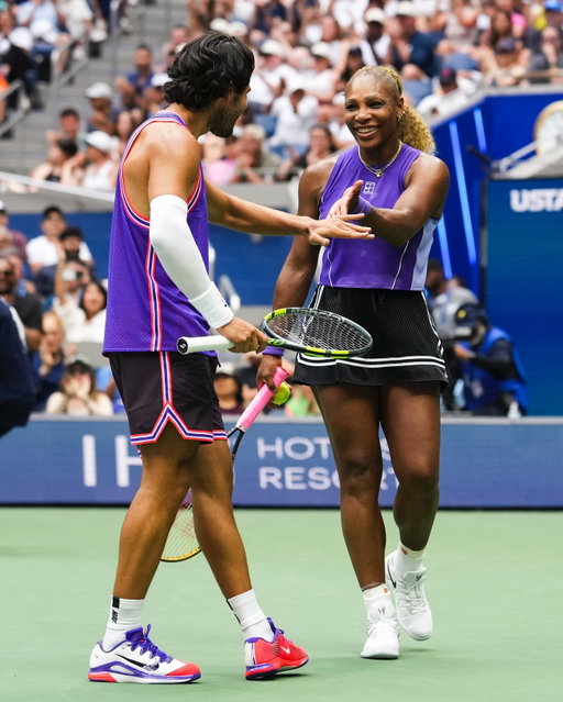 Serena Williams teamed up with Carlos Alcaraz in her return to the US Open 💥

Images: Getty