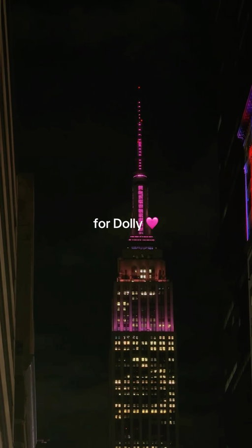 Sparkling for you, Dolly - at 9:25 💖