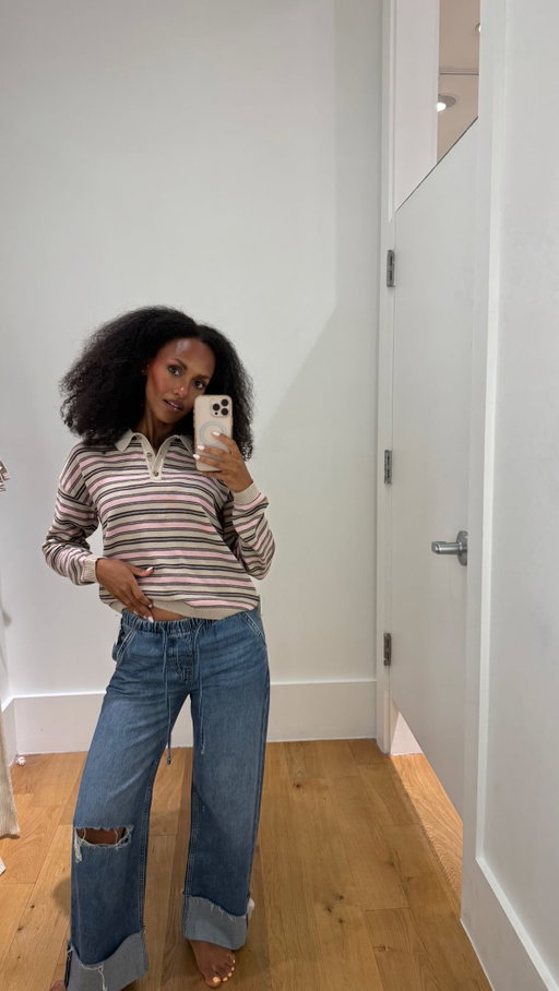Ummm have YOU tried brushing curly hair? 👀

#curlyhair #naturalhair #curlystyles #curlyhaircommunity #reletable