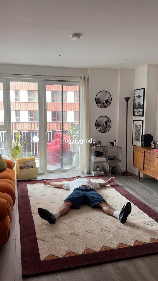 Turns out the room wasn’t finished,  it just needed this @dunelmuk rug to lock in the mid‑century vibe.

#apartmenttherapy #midcenturydecor #midcenturymodern #rugsofinstagram #homeinspo 

Mid‑century, warm tones, texture, living room, retro vibe, teak furniture, earthy palette, statement rug, room refresh, home styling, interior decor, warm neutrals, cosy space, aesthetic home, living room makeover, design details, modern classic, home inspiration, Dunelm rug, new energy, mid century modern
