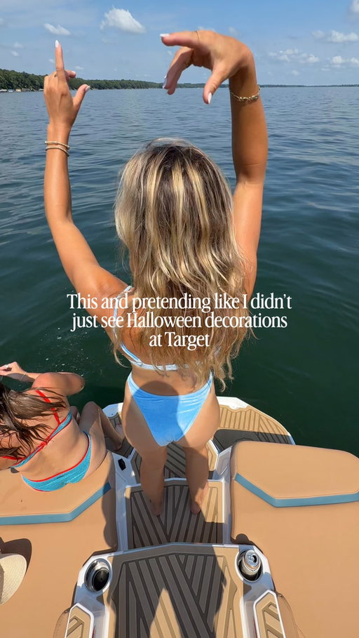 Fall?? Never heard of her…😎

#endlesssummer #fallwho