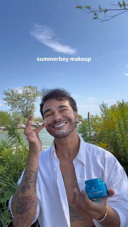 summerboy makeup 🌊☀️ skincare + a little glow for the beach. products featured: @larocheposay @diorbeauty @esteelaudercanada @lauramercier @pradabeauty (lipbalm, blush, perfume) + @fijiwater_ca for summer hydration 💧

#mensgrooming #menskincare #beachmakeup #menmakeup #grwm