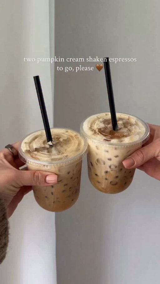 After trying the pumpkin cream shaken espresso at Starbucks, I knew I had to make it at home and it’s so good. I’ll be making this every single day. The measurements that I have on the screen is for one shaken espresso 🤎 #shakenespresso #pumpkincream #pumpkinseason #pumpkinspice #starbucksathome @tossware @magnolia @target @breville