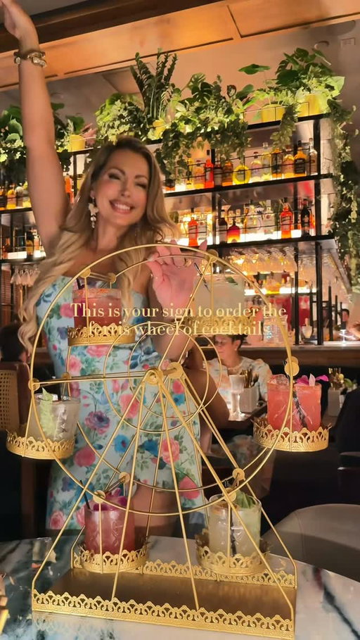 THIS is your sign...Don't miss the Ferris Wheel 🎡 Because cocktails are just more fun when they are served with extra DRAMA @v_modernitalian_usa 🥂

Perfect for girls’ night, birthdays, or anytime you’re feeling a little bougie.

Save this for your next Charleston girl's night out ✨ 

#charlestonsc #charlestonfood #charlestonfoodie #charlestonitalian #italianfood

Charleston foodie, Charleston Italian, V Modern Italian