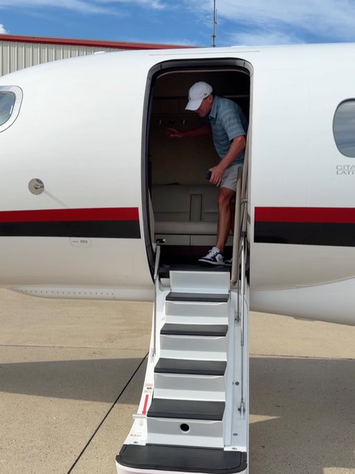Travel days are part of the job, but the right team makes them easy. Grateful for the people at @NicholasAir who help me get where I need to be…comfortably, efficiently and ready for what’s next. 

#NicholasAir #YourJetIsReady