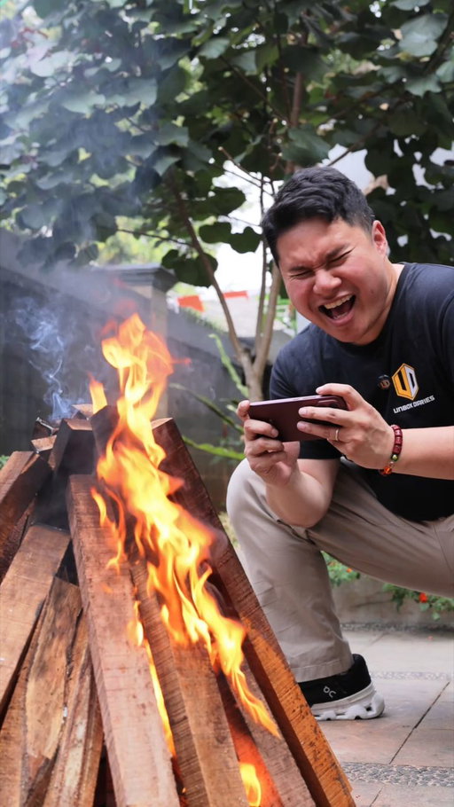POCO F9 Ultra - Serious Cooling, Serious Performance.

Interested? Get it here!
https://bit.ly/45LuKfy

check them out:www.mi.com/global

#POCOF9Series
#UltraPowerUnbound
#POCOLaunch

@poco.global