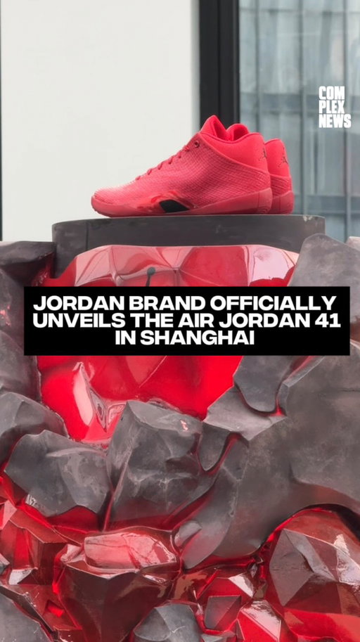 The Air Jordan 41 is officially here 👀

How are we feeling about the new Jumpman silhouette?