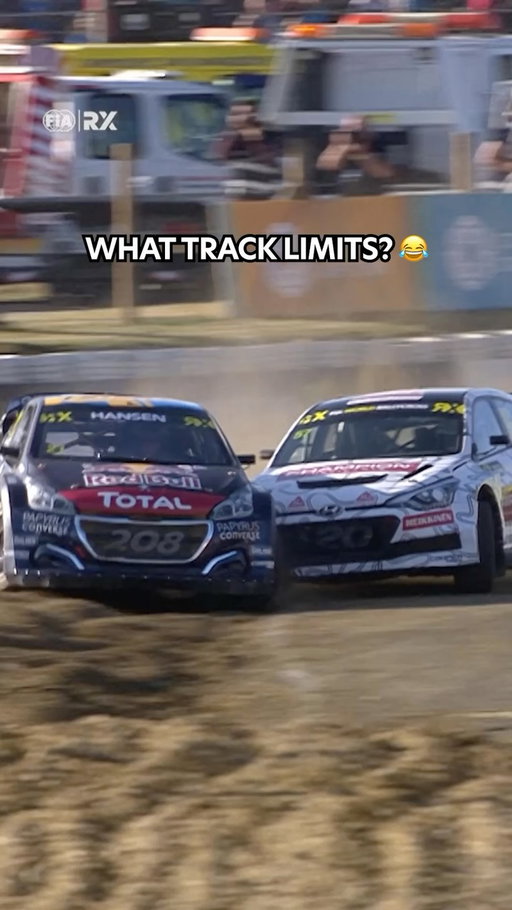 Lap 1 at Lohéac often equals chaos! 💥

#FIARallycross #Rallycross #Motorsport