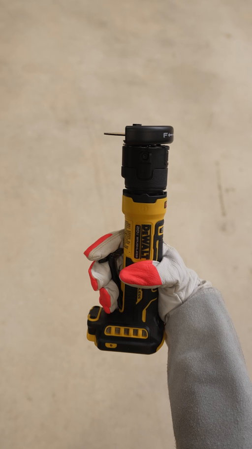POV: When freedom from cords and hoses is as simple as slide and click.

Link in bio. ATOMIC™ 20V MAX* Fabrication Tools
#DEWALTTough #DEWALT