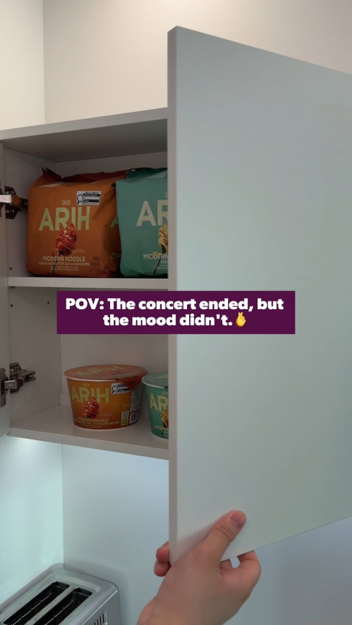 The concert may be over, but the mood is VERY much still alive. 💜 Relive the energy with ARIH — inspired by BTS.
 
Grab your Modern Noodles and other ARIH favourites exclusively from Loblaws and keep the concert vibes going. Limited drop in select locations while quantities last – more this fall!
#ARIH #InspiredbyBTS #ModernNoodles