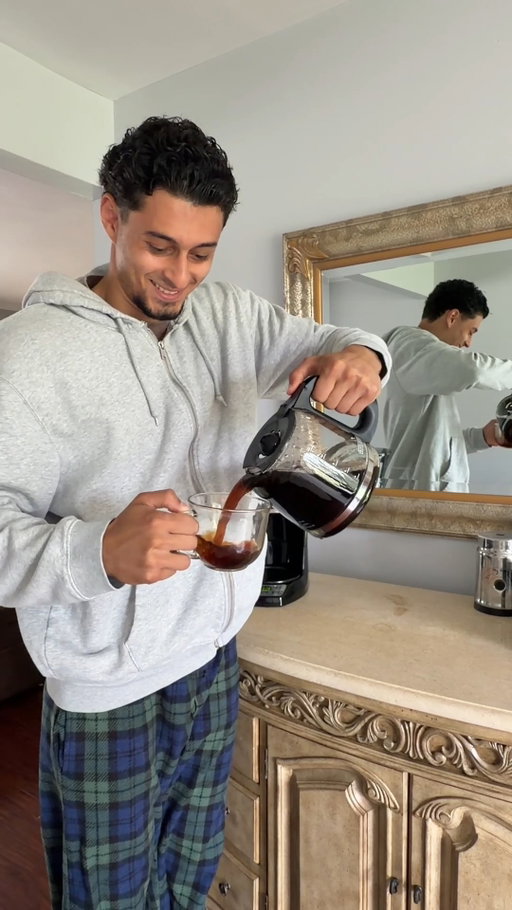 Going from 5 minutes late to 10 minutes early takes exactly one button. 🏃‍♂️☕

Set the 24-hour timer on our 12-Cup Programmable Coffee Maker before bed, and wake up to hot coffee already brewed.

🛒 Grab yours at Walmart or Walmart.com!

#coffeemaker #coffeetimer #quickcoffee