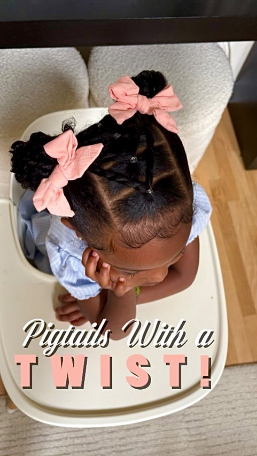 A fun little switch up for your next pigtail hairstyle🎀 

#curlyhairstyle #curlyhairroutine #toddlercurls #easytoddlerhairstyles
