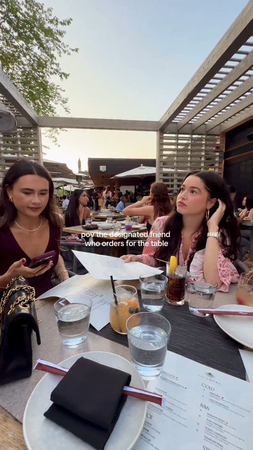 full & complete trust in her menu knowledge 🤩