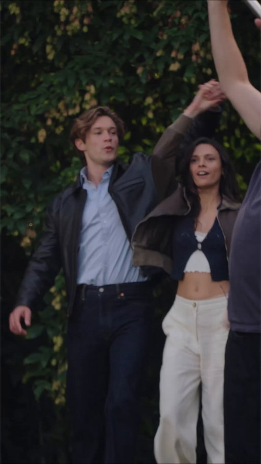 Premier jour de tournage pour la saison 3. Un dernier retour sur le plateau 🥹 

Maxton Hall revient en décembre sur Prime Video.