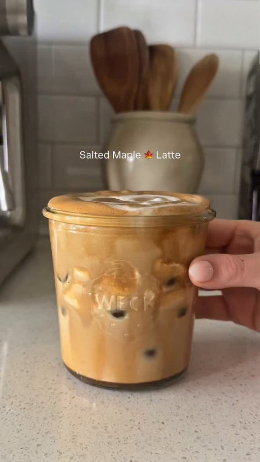 Happy Friday 🍁 one of my fav lattes to kick off the weekend & no espresso machine needed thanks to @nescafeusa 
Comment “recipe” for the full recipe to your DM’s 🫶🏼🤎 

#coffeerecipe #coffee #coffeeathome #coffeelover