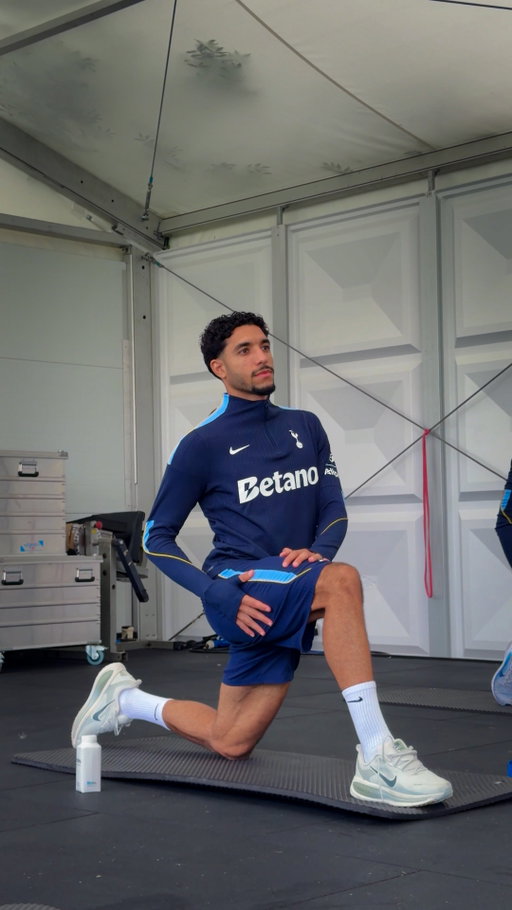 First session for Omar Marmoush! 💪