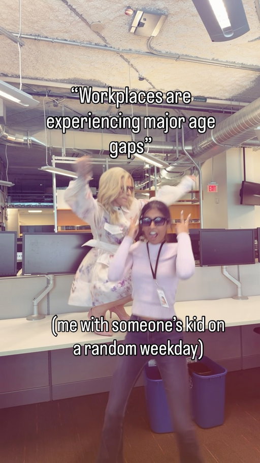 #fridayfeels
#officedance