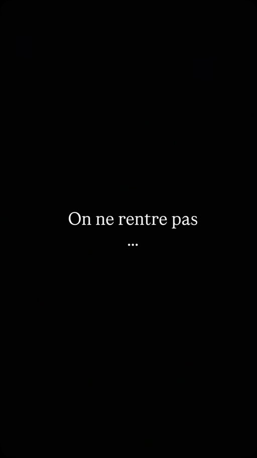 ON NE RENTRE PAS 🤭🚐🌎

On devait normalement revenir en France en août, pour la rentrée. Mais ce voyage est vraiment exceptionnel et notre vie en camping-car nous plaît tellement que nous avons décidé de prolonger l’aventure et de réaliser un grand rêve : aller jusqu’en Alaska 🥹

C’était l’occasion ou jamais, finalement on n’était pas si loin seulement une quarantaine d’heures de route 🤣

On a douté car ajouter l’Alaska était très ambitieux avec deux petits bouts et toute cette route mais aucun regret, la route s’est incroyablement bien passée et nous sommes trop heureux d’être ici ❤️

Milan ne fera donc pas sa rentrée en septembre mais en janvier, on continue l’école à la maison, ça se passe super bien aussi de ce côté et il rencontre régulièrement des copains/copines ☺️

Alors prêts à nous suivre sur les routes d’Alaska ? 😍

#alaska #homeiswhereyouparkit #visitalaska #homeonweels #travelfamily