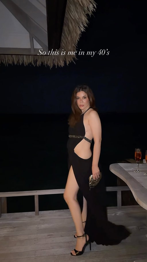 Same , except 10x badderrrrrrr !!!!! Happy 40th to me 🎂
.
.
Thank you @amrtaofficial for always making me look like ‘I’m having the best time of my life ‘ 😘♥️ This dress is just 🔥🤌🏼
.
.
.
@jamanafaru_maldives @coastalinofficial