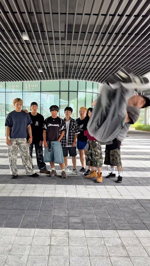 Tomodachi

.
.
.
#quadeep #fyp