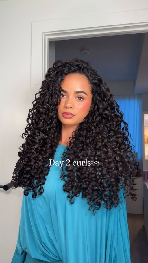 Unboxing day 2 curls ➰

Will always love second day curls more because the volume is insane!

Products
@k18hair scalp serum 
@fableandmane coconut hair perfume 
@ellisbrooklyn Miami nectar perfume 
@fashionnova oh the drama dress
#curlyhairstyles #curlyhair #ootd #grwm