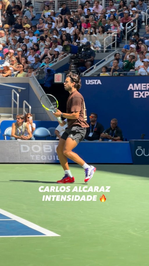 Carlos Alcaraz é INTENSIDADE PURA no US Open 🔥🎾

Assista a todas as quadras do US Open AO VIVO pelo Plano Premium do #DisneyPlus 

#USOpenNaESPN #usopen #alcaraz #carlosalcaraz