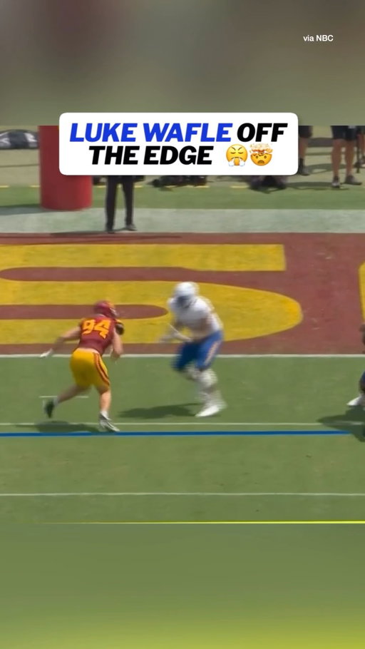 Good luck blocking 5⭐️ freshman Luke Wafle 😳
