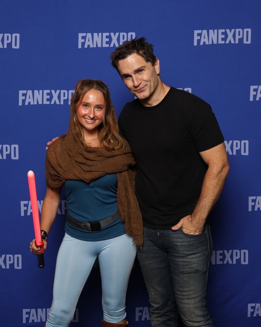 darth maul sun, hondo ohnaka moon, luke skywalker rising

the most @starwars filled day at @fanexpocanada and i couldn’t be happier. truly one of the most special days i’ve had at a convention. 🥹💫

#starwars #starwarsfan #fanexpocanada2026 #fanexpocanada #darthmaul