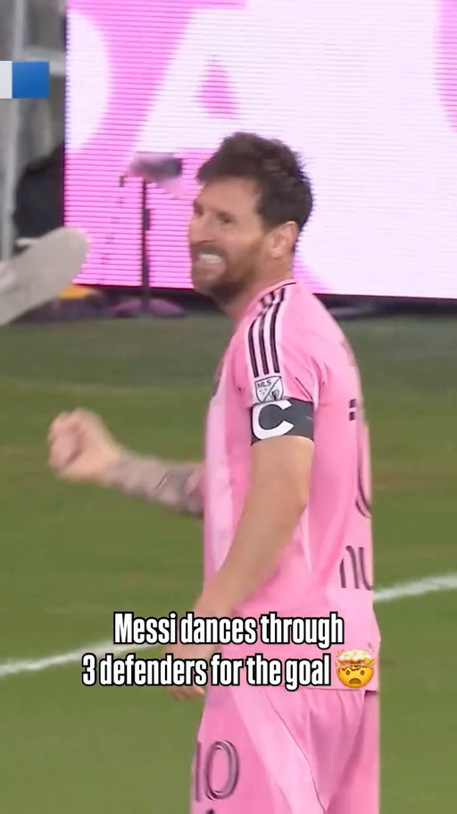 Messi magic for his 16th goal of the season 😱