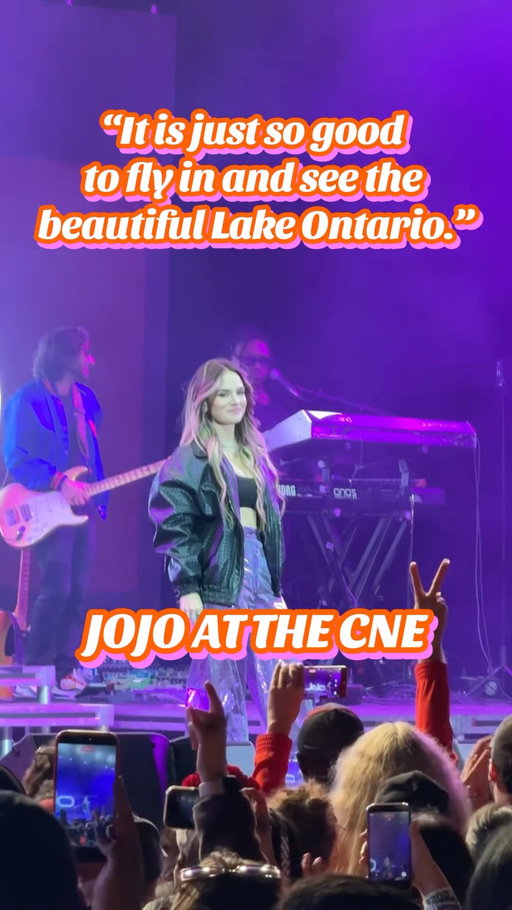 “It is just so good to fly in and see the beautiful Lake Ontario.” - @iamjojo 🫶🏼😅👏🏼 Canada loves you right back JoJo!! 

#cne #jojo #livemusic #toronto #lakeontario