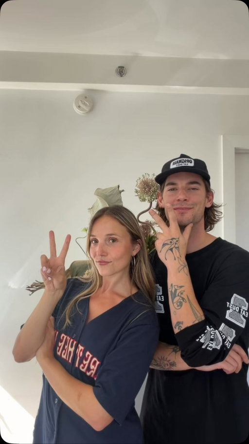 when two florists link up 🔗 #nycflorist #antwerpartist