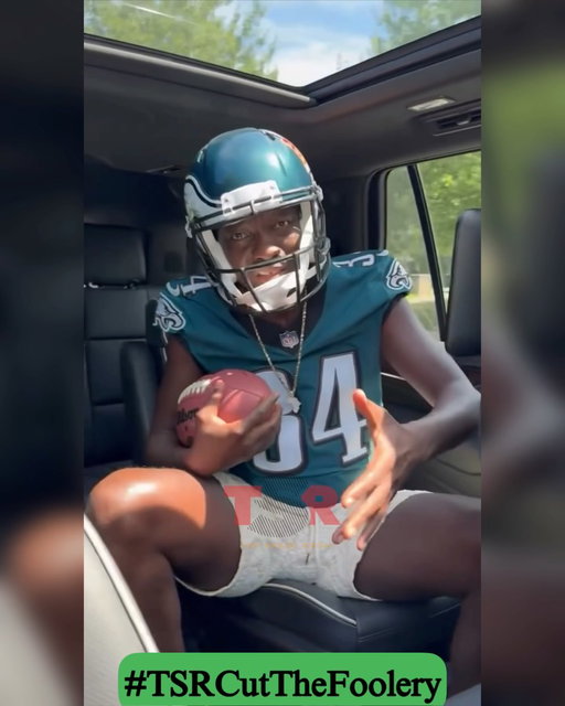 #TSRCutTheFoolery: #MichaelBlackson said he’s about to get on this fake NFL player trend too. 😂😂 (SWIPE) ✍🏾: #TSRStaffJW