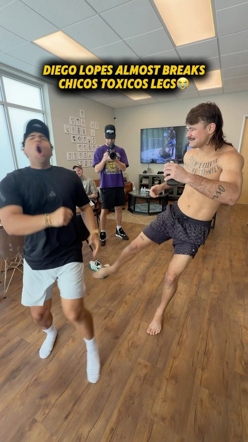 We really volunteered to do this🤦🏽‍♂️😂 #hispanic #chicostoxicos #ufc #diegolopes #mma
