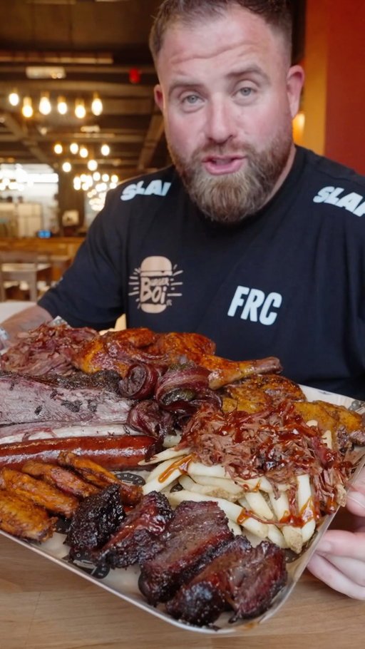 Tea’s Smokehouse in Sheldon.

Low and slow. Proper bark. The kind of tray you don’t forget.

Full review coming soon.

Save this before it blows up.

📍 2069 Coventry Rd, Sheldon
