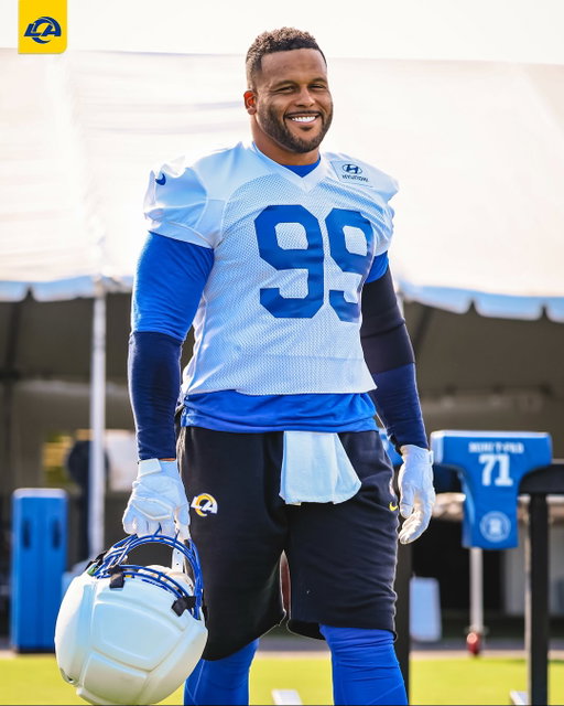 Back to work. 😤