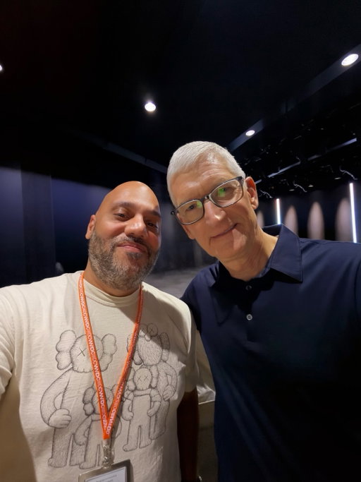 Shout out to Tim Cook. It’s his last day as Apple’s CEO, ending a monumental 15-years leading the company to some insane heights. Apple Watch, Apple Silicon, AirPods, Apple Pay, Vision Pro (my fave!), and more.

Time will tell if privacy or health becomes the bigger story, but Tim pushed both forward in a major way.

Excited to see the new ideas and energy that John Ternus brings when he takes the lead at @Apple tomorrow, but for now, thank you Tim!