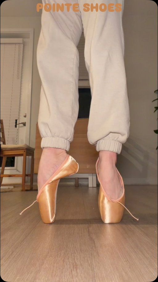 breaking in my pointe shoes for work!!! 🩰🩷✨ #ballet #ballerina #pointeshoes #balletcore #pointe
