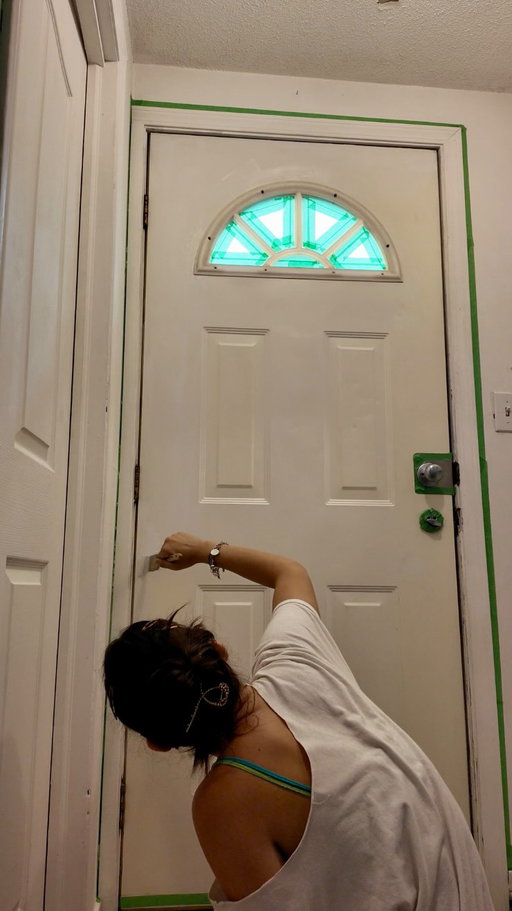 👀 The final reveal of my employee Eden’s hallway makeover with @ronaen #BuildItRONA #RONAPRObyDulux 🌟