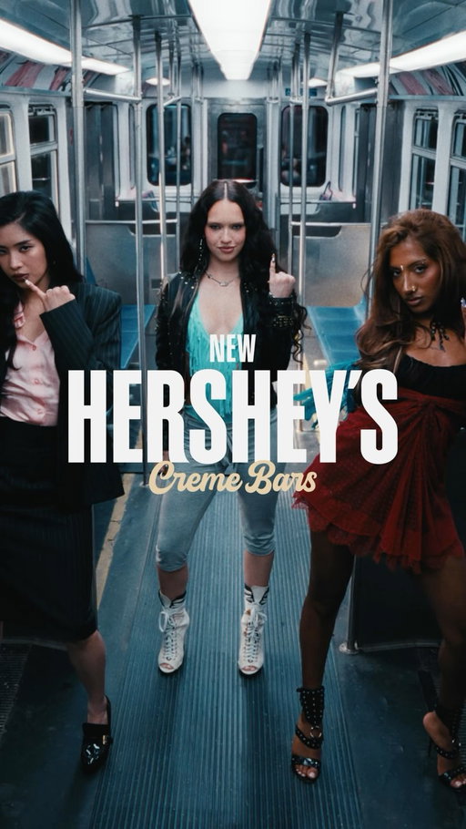 it’s @hersheys, oui oui 🍫 PINKY UP for new creme bars!! #ad